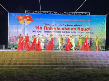 Chương trình nghệ thuật - Hà Tĩnh ghi nhớ ơn Người